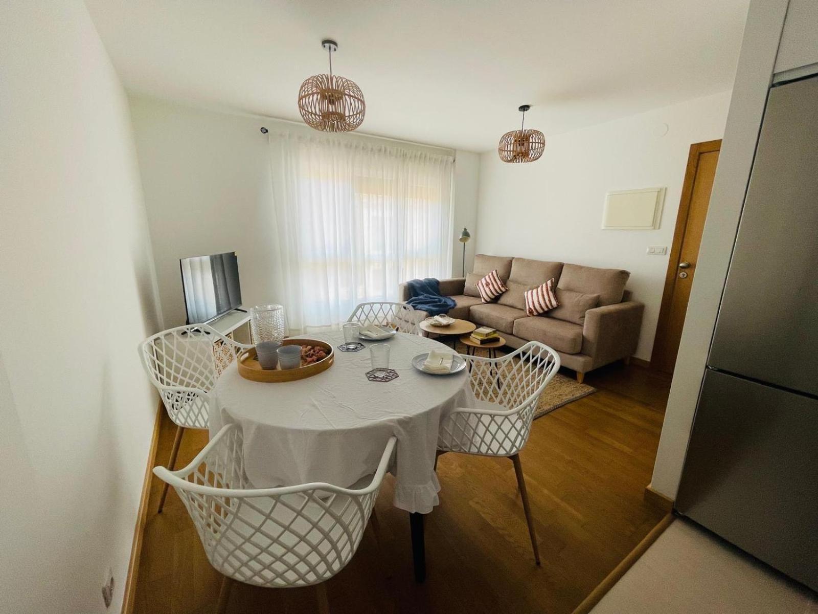 Apartamento Beirada 1 En Porto De Portocubelo Con Parking Лира Экстерьер фото